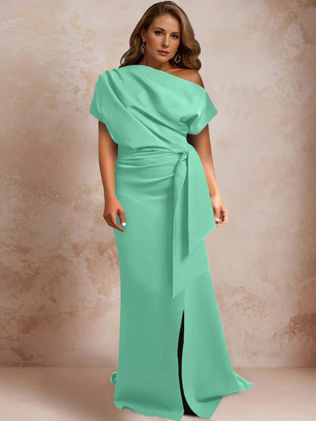 Robe de Mère de la Mariée Grande Taille, Asymétrique, à Une Épaule, Manches Courtes, Longueur Au Sol, avec Volants et Côté Fendu