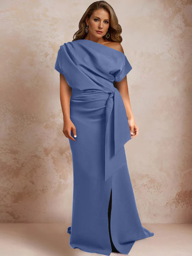 Robe de Mère de la Mariée Grande Taille, Asymétrique, à Une Épaule, Manches Courtes, Longueur Au Sol, avec Volants et Côté Fendu