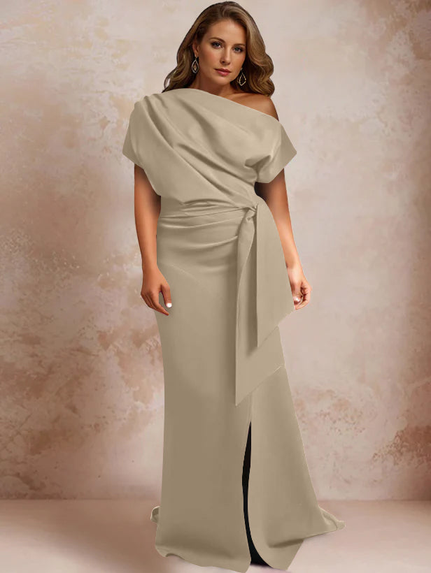 Robe de Mère de la Mariée Grande Taille, Asymétrique, à Une Épaule, Manches Courtes, Longueur Au Sol, avec Volants et Côté Fendu