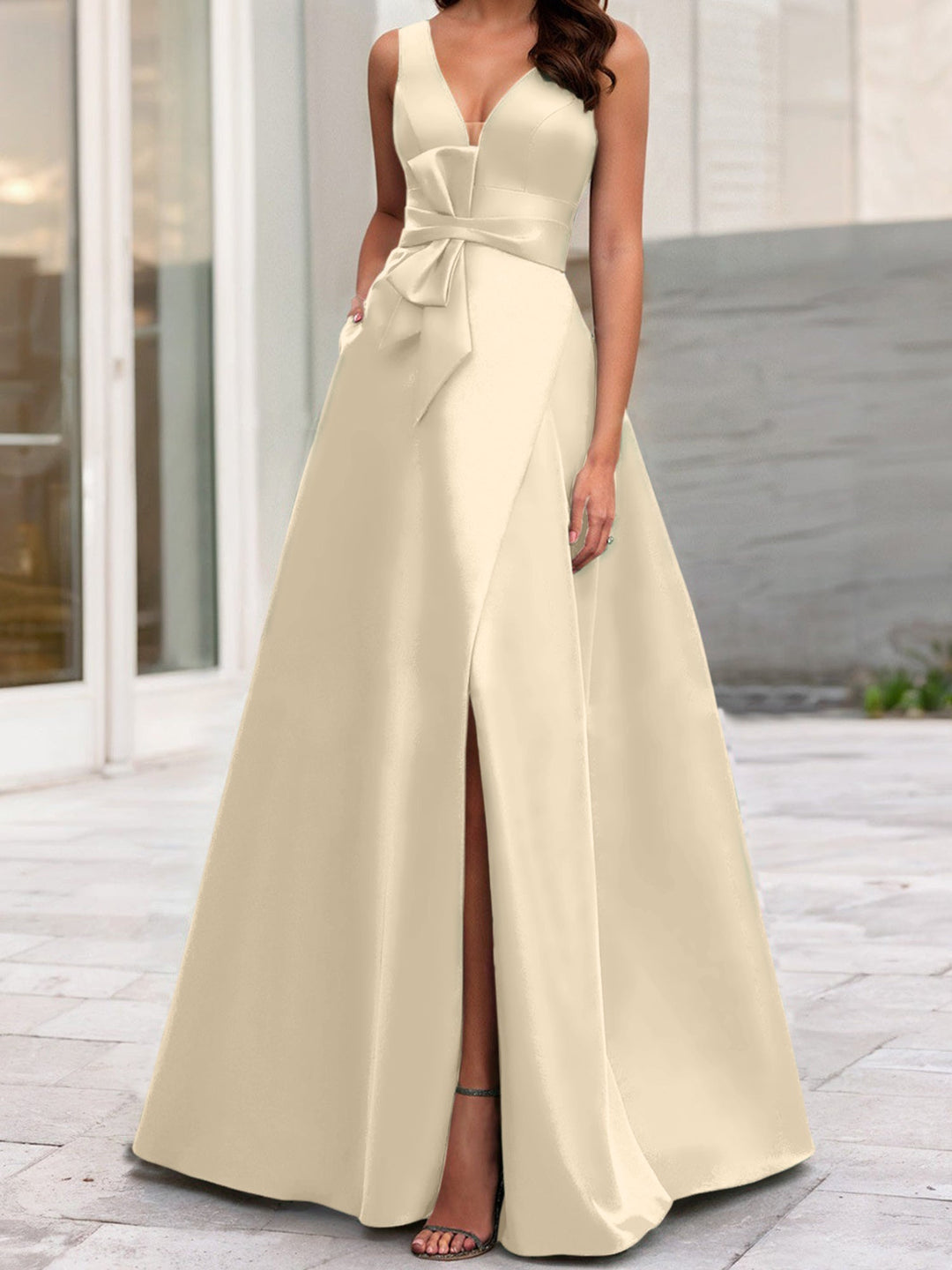 Robe de Mère de la Mariée Coupe A-Line/Princess à Col en V Sans Manches avec Fente Sur le Côté