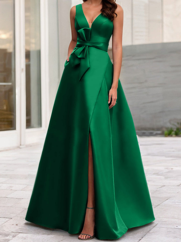 Robe de Mère de la Mariée Coupe A-Line/Princess à Col en V Sans Manches avec Fente Sur le Côté