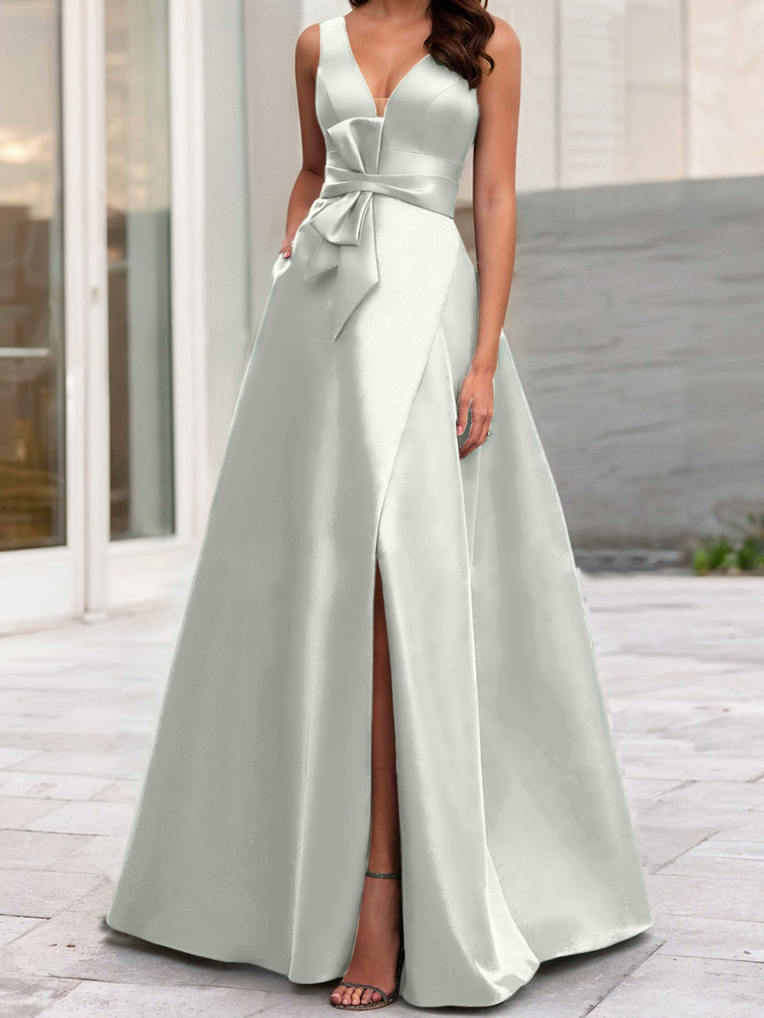 Robe de Mère de la Mariée Coupe A-Line/Princess à Col en V Sans Manches avec Fente Sur le Côté