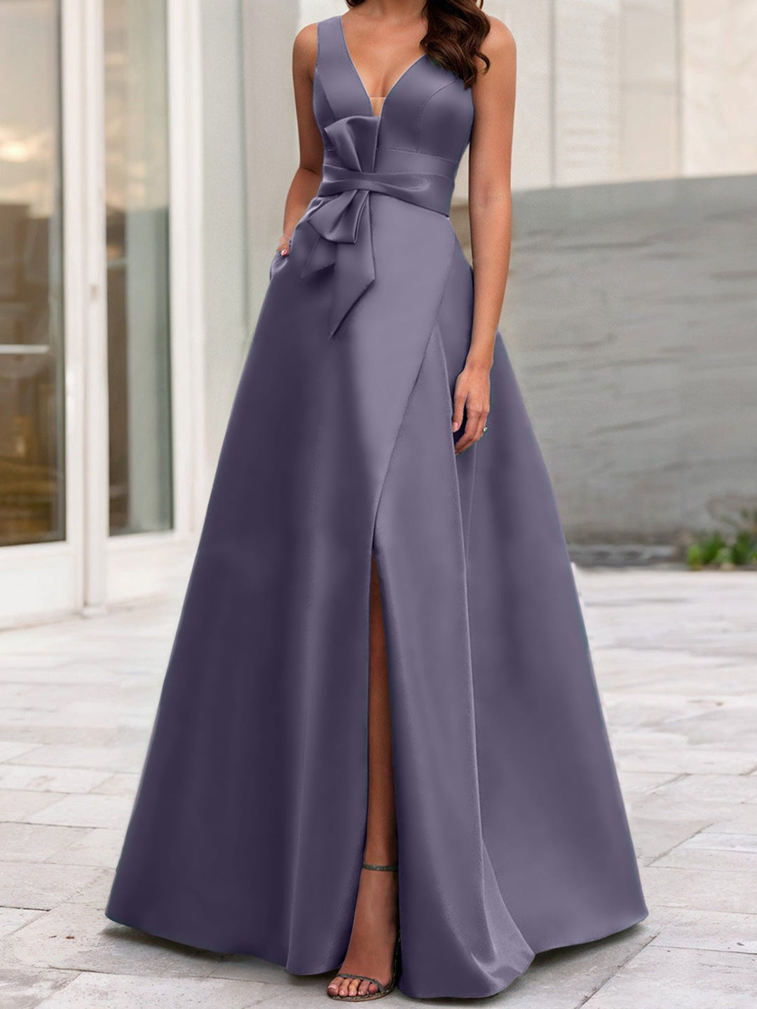 Robe de Mère de la Mariée Coupe A-Line/Princess à Col en V Sans Manches avec Fente Sur le Côté
