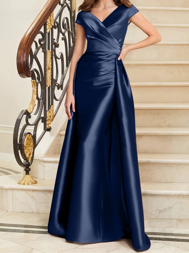 Robe de Mère de la Mariée en Satin Sans Manches à Col en V et Gaine/Colonne