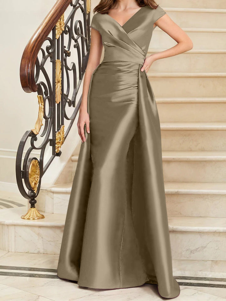 Robe de Mère de la Mariée en Satin Sans Manches à Col en V et Gaine/Colonne