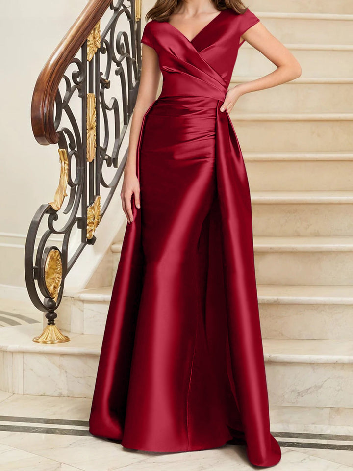 Robe de Mère de la Mariée en Satin Sans Manches à Col en V et Gaine/Colonne