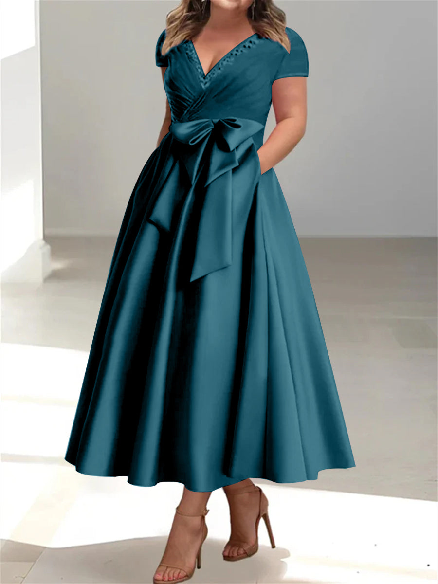 Robes de Mère de la Mariée Grande Taille à Col en V et Coupe Princesse avec Poches et Volants