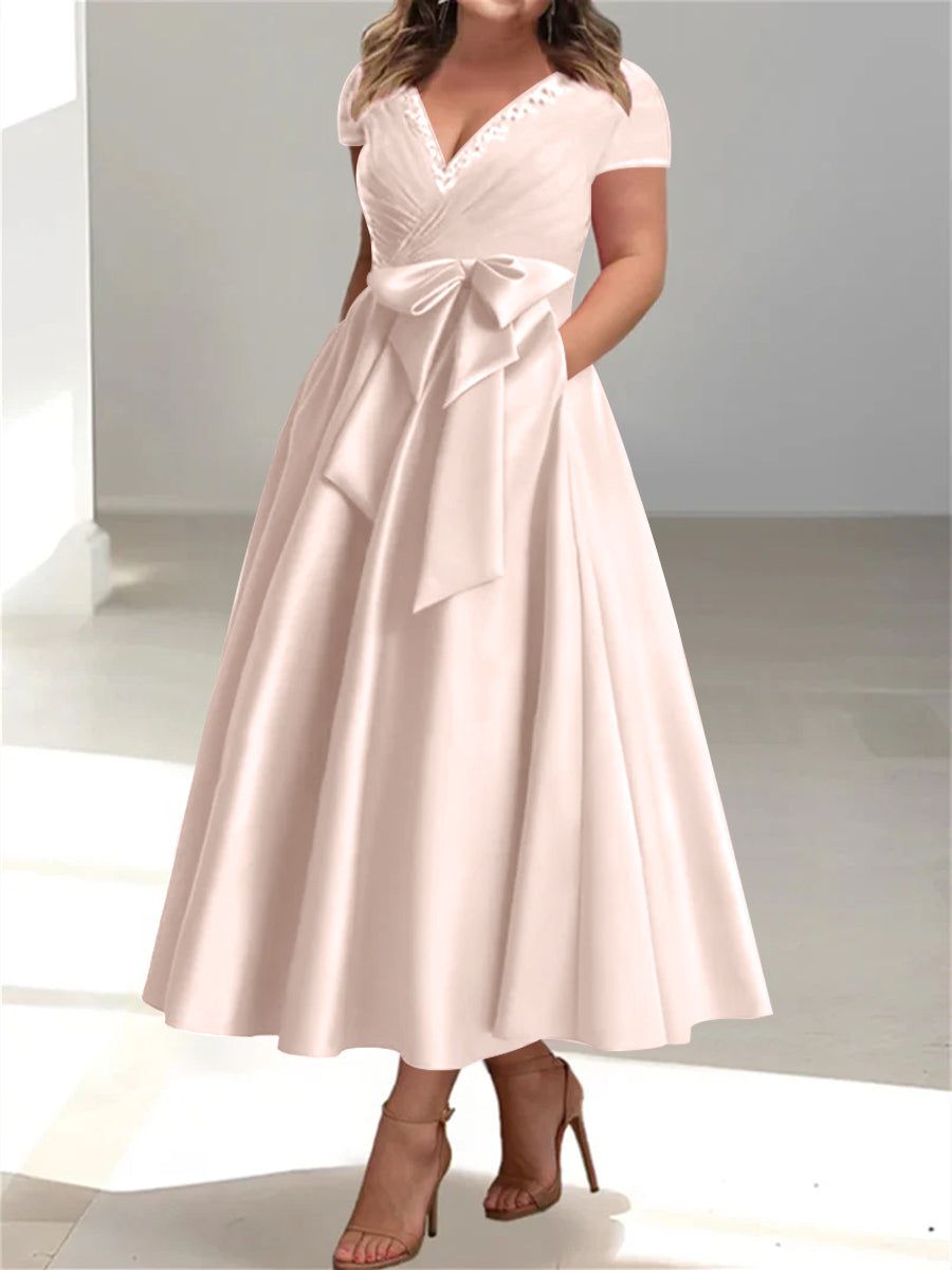 Robes de Mère de la Mariée Grande Taille à Col en V et Coupe Princesse avec Poches et Volants