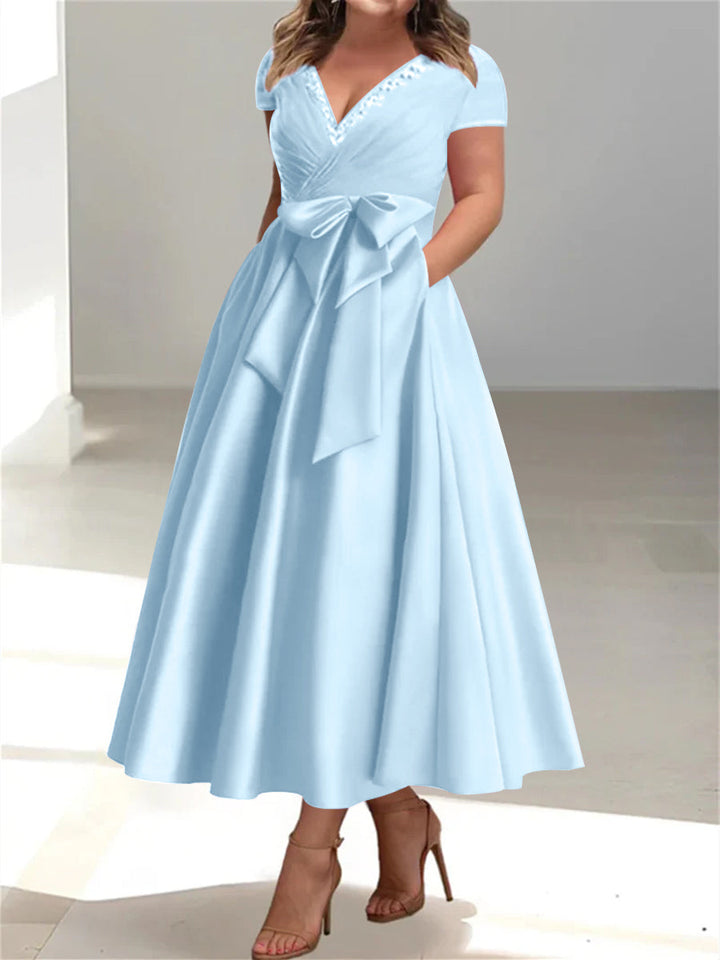 Robes de Mère de la Mariée Grande Taille à Col en V et Coupe Princesse avec Poches et Volants