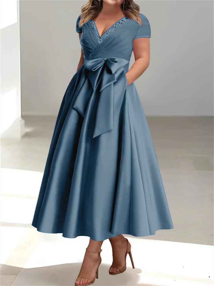 Robes de Mère de la Mariée Grande Taille à Col en V et Coupe Princesse avec Poches et Volants