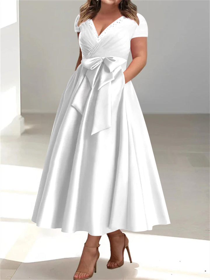 Robes de Mère de la Mariée Grande Taille à Col en V et Coupe Princesse avec Poches et Volants
