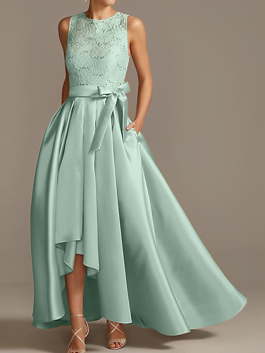 Robe de Mère de la Mariée Asymétrique Sans Manches à Col en V et à Plis
