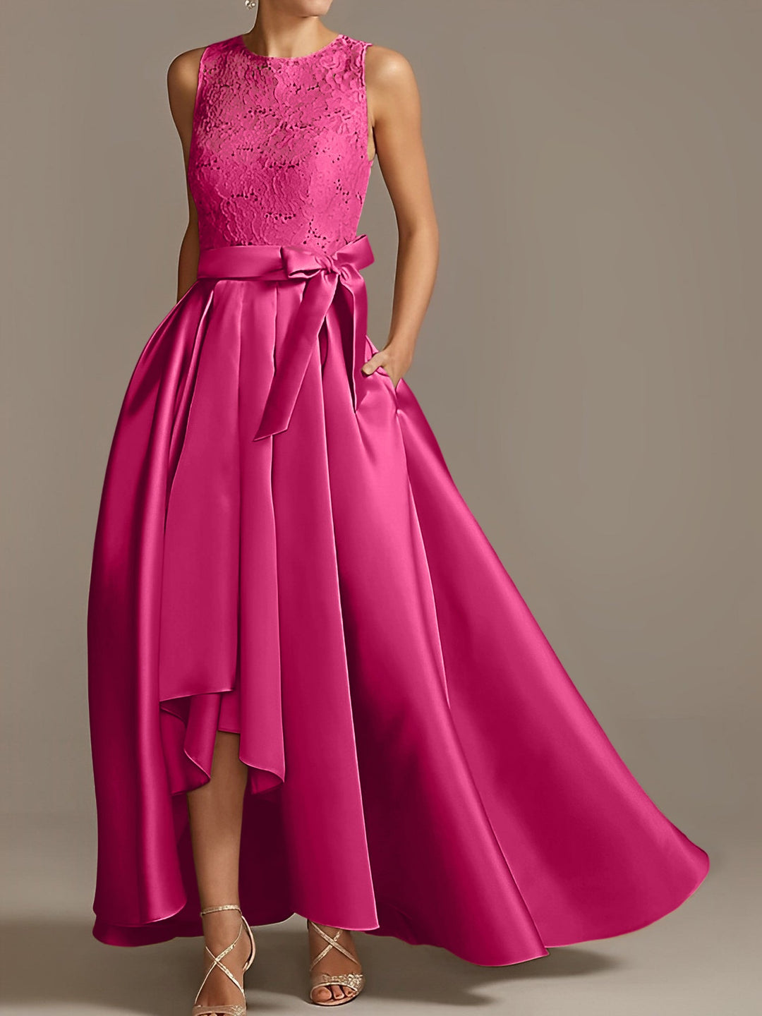 Robe de Mère de la Mariée Asymétrique Sans Manches à Col en V et à Plis
