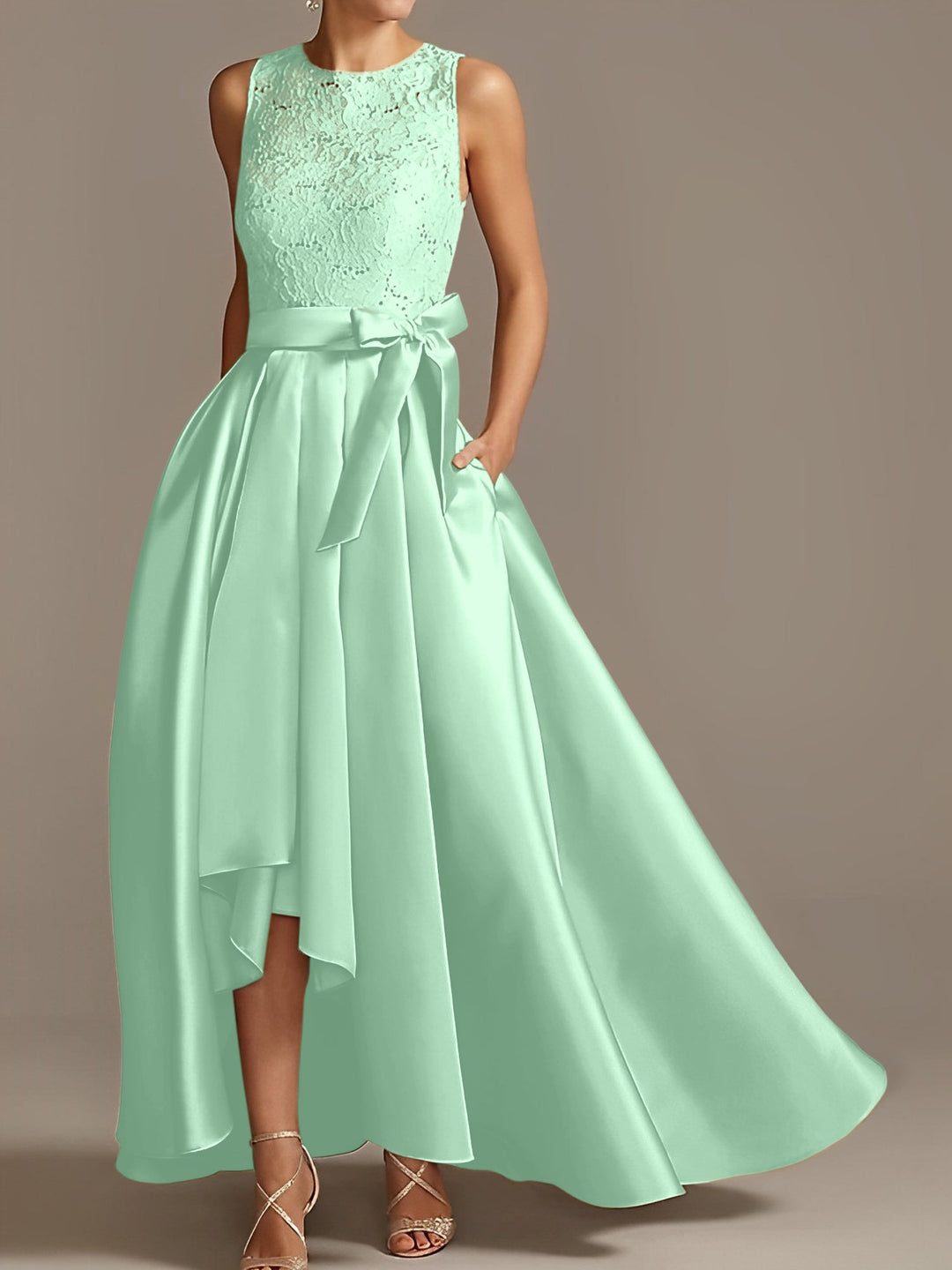 Robe de Mère de la Mariée Asymétrique Sans Manches à Col en V et à Plis