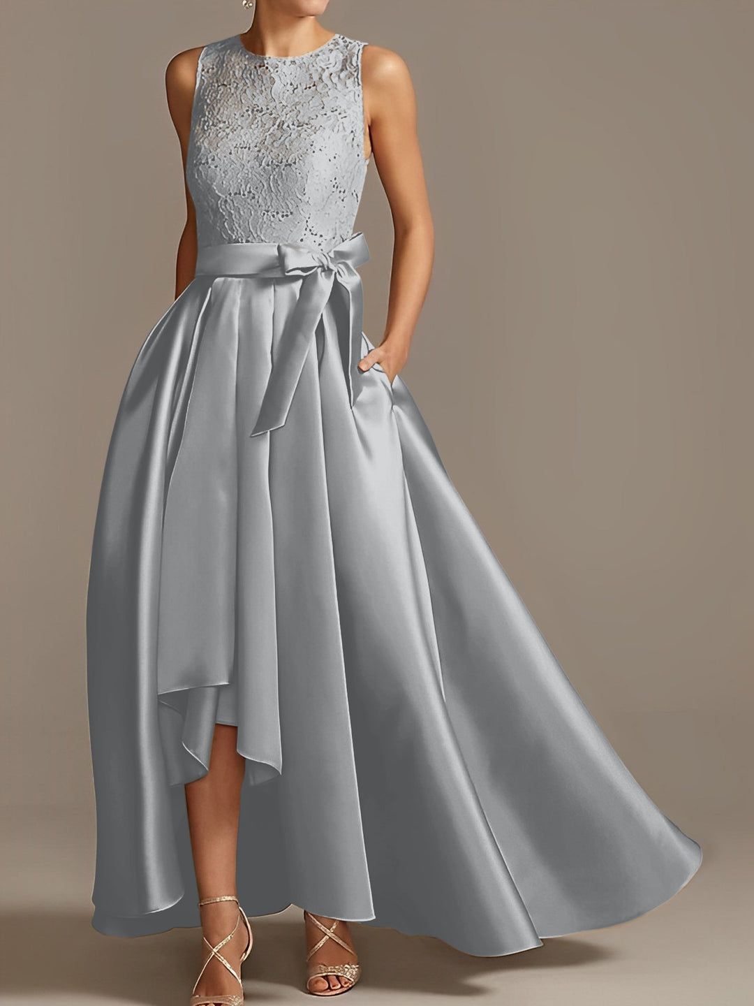 Robe de Mère de la Mariée Asymétrique Sans Manches à Col en V et à Plis