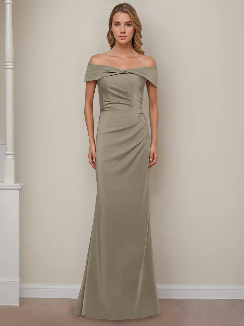Robe de Mère de la Mariée Fourreau/Colonne à Épaules Dénudées et Manches Courtes, Longueur Au Sol, avec Volants