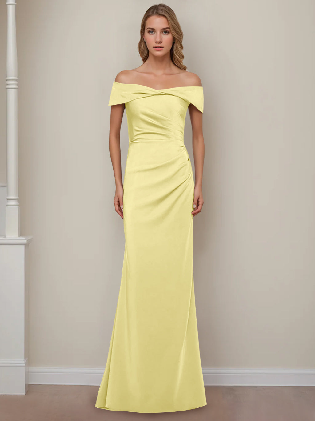 Robe de Mère de la Mariée Fourreau/Colonne à Épaules Dénudées et Manches Courtes, Longueur Au Sol, avec Volants