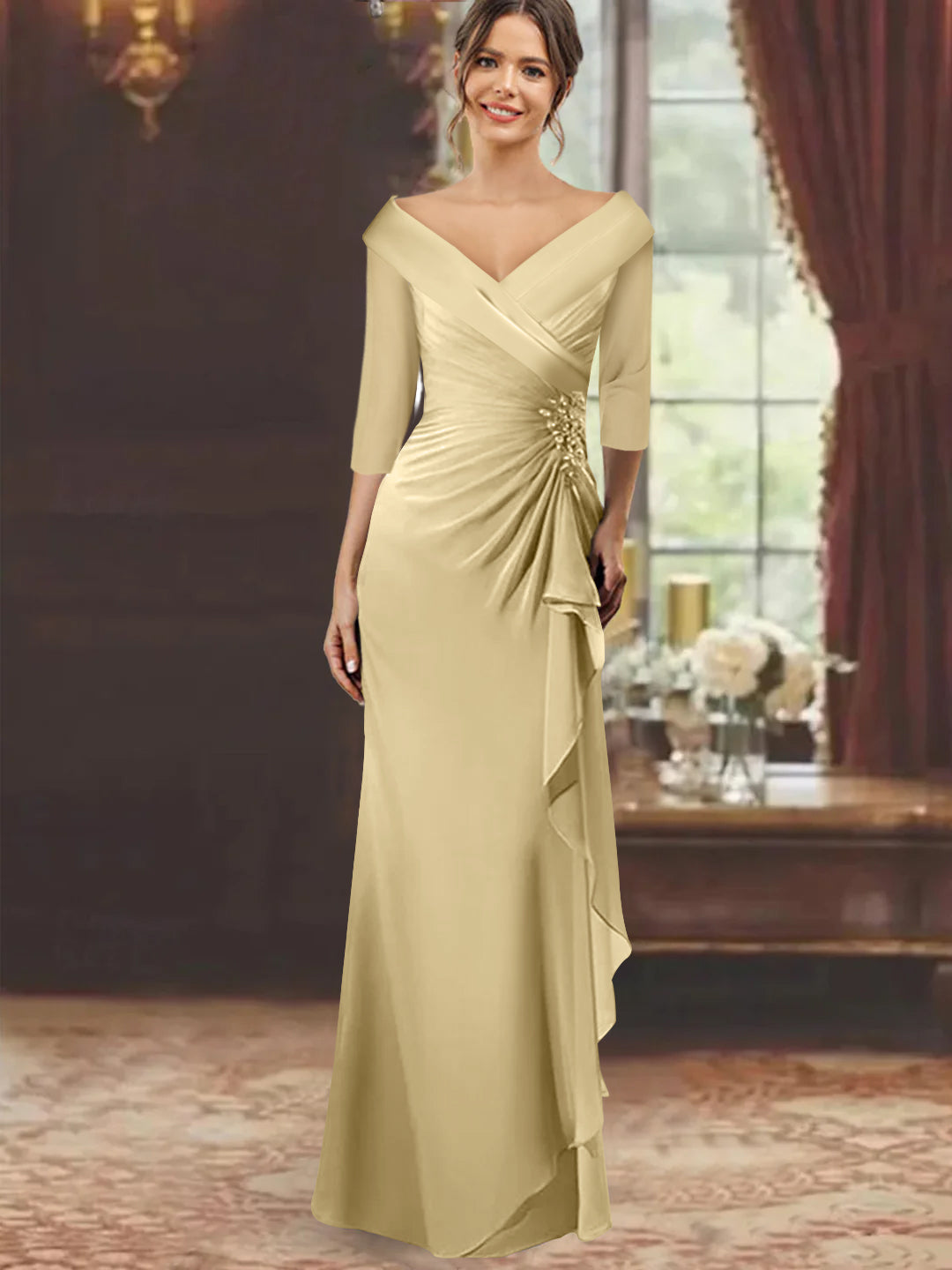 Robe de Mère de la Mariée Fourreau/Colonne à Col en V et Manches Mi-Longues avec Volants et Appliqués