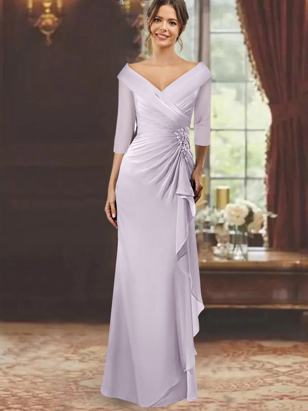 Robe de Mère de la Mariée Fourreau/Colonne à Col en V et Manches Mi-Longues avec Volants et Appliqués
