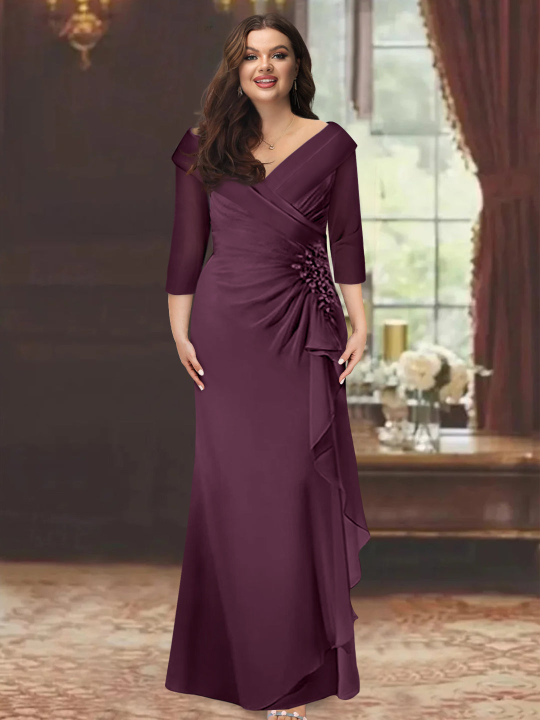 Robe de Mère de la Mariée Grande Taille à Col en V, Manches Mi-Longues, Coupe Fourreau/Colonne, avec Volants et Appliqués