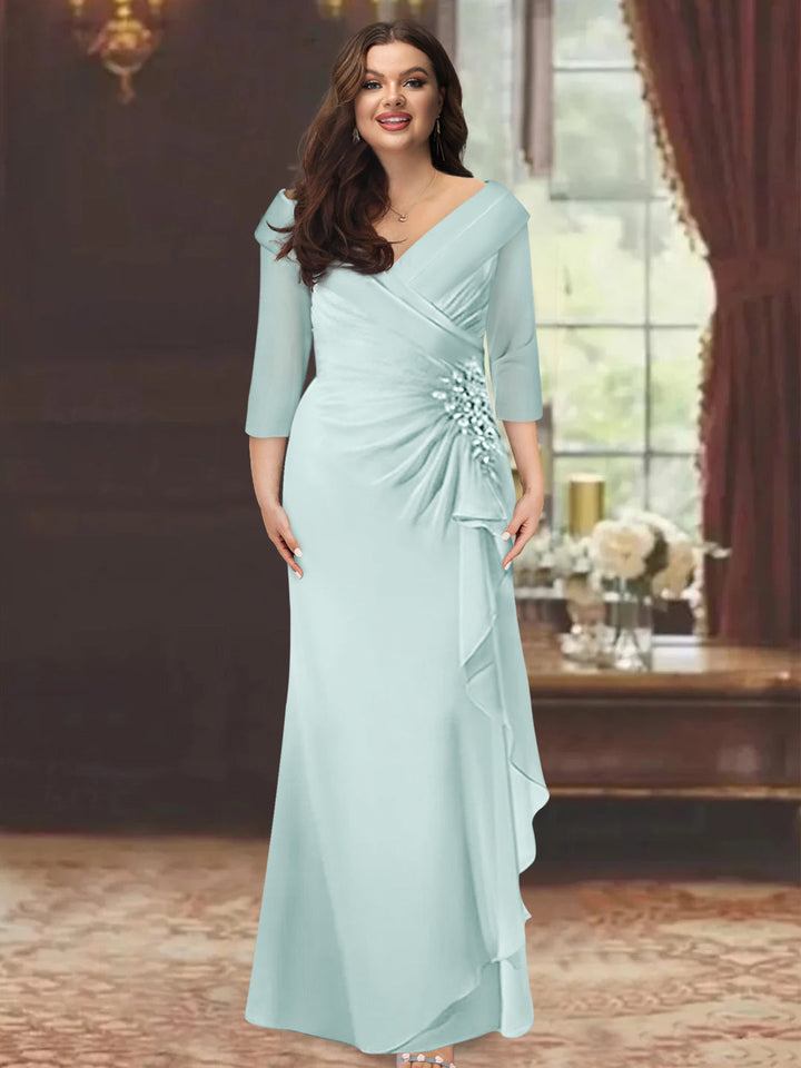 Robe de Mère de la Mariée Grande Taille à Col en V, Manches Mi-Longues, Coupe Fourreau/Colonne, avec Volants et Appliqués