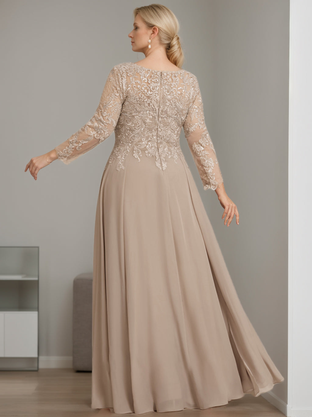 Ligne A/Princesse Col en V 3/4 Length Sleeves La Longueur du Sol Plus Taille Robes Mère de La Mariée avec Paillettes