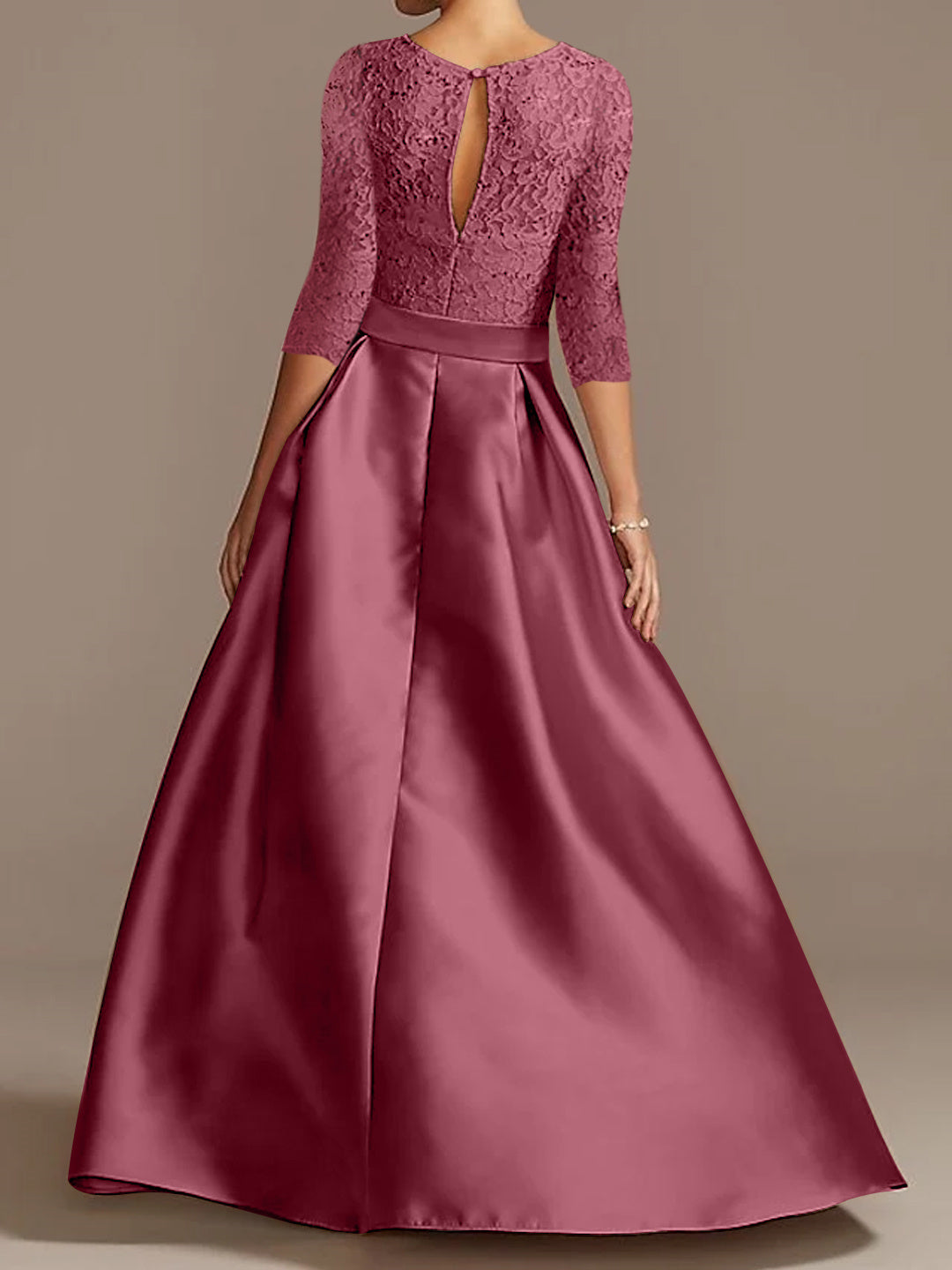 Robe de Mère de la Mariée Coupe A-Line/Princess, Longueur Au Sol, Manches Mi-Longues, avec Volants et Nœud(S)