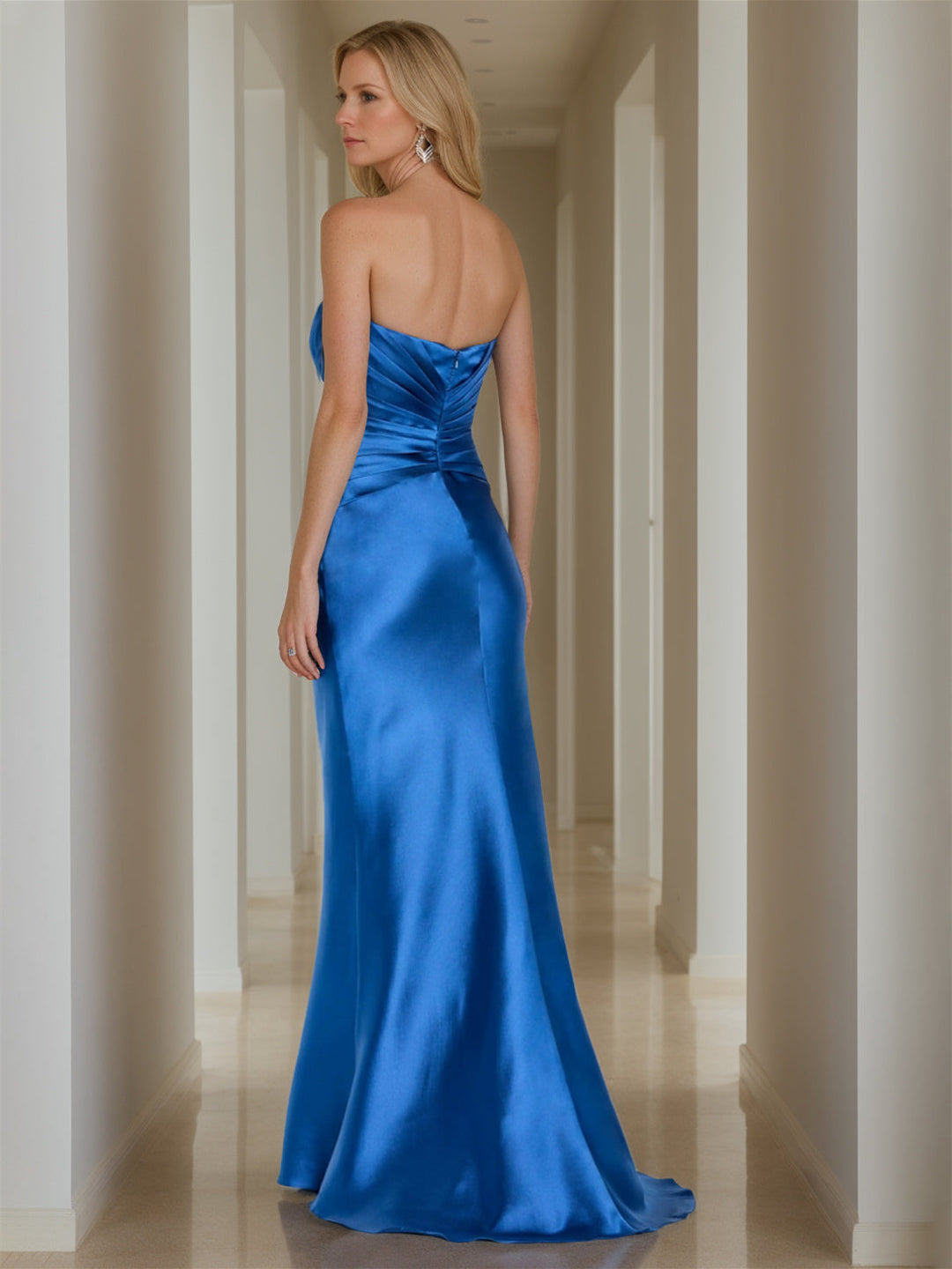 Robe de Mère de la Mariée Sirène/Trompette Sans Bretelles Sans Manches Longueur Au Sol avec Couleur Pure