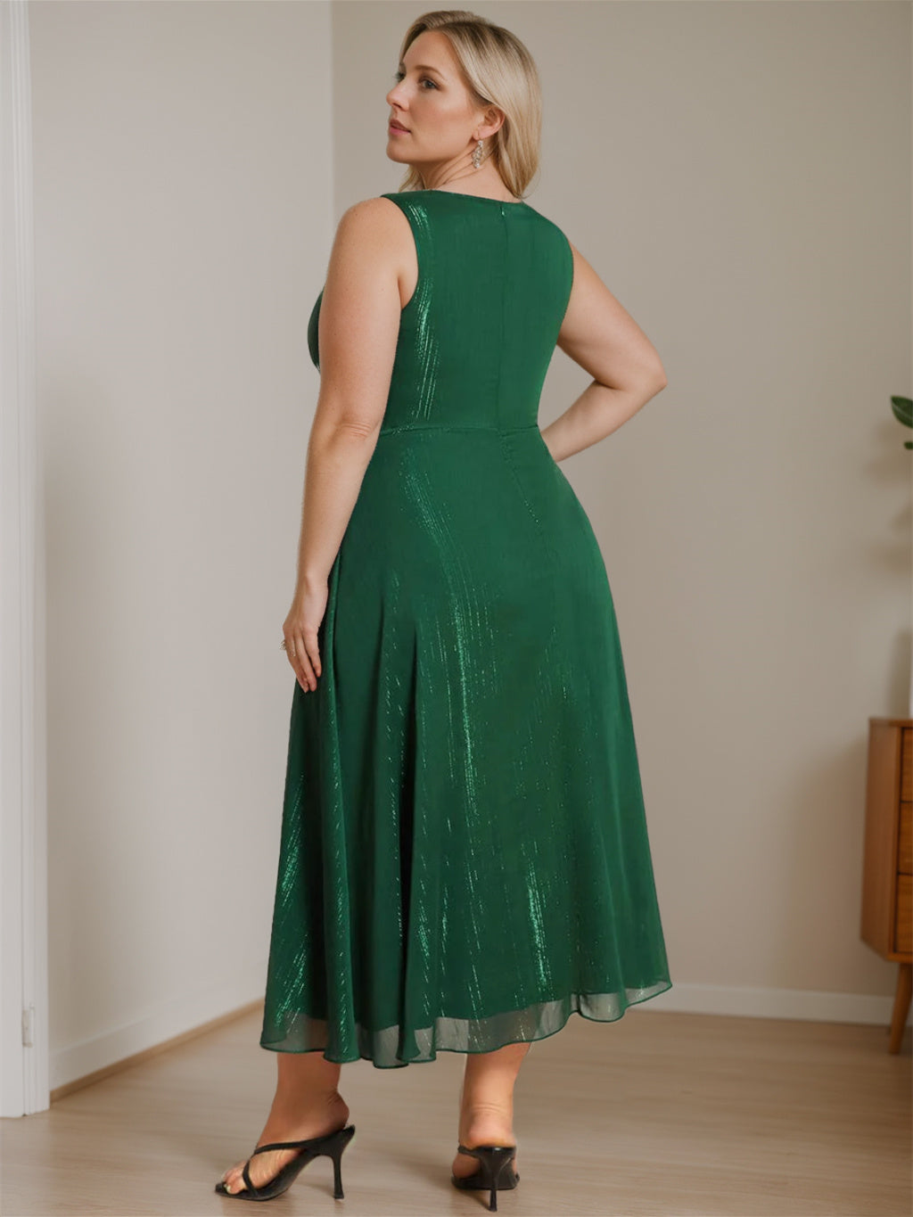 Robe de Mère de la Mariée A-Line/Princess Col en V Sans Manches Longueur Thé Couleur Unie
