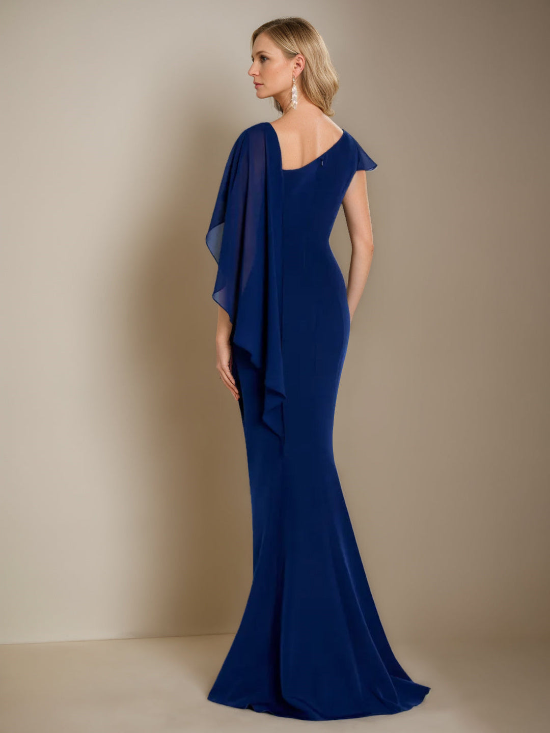 Robe de Mère de la Mariée Sirène/Trompette à Col Bateau Sans Manches et Longueur Au Sol