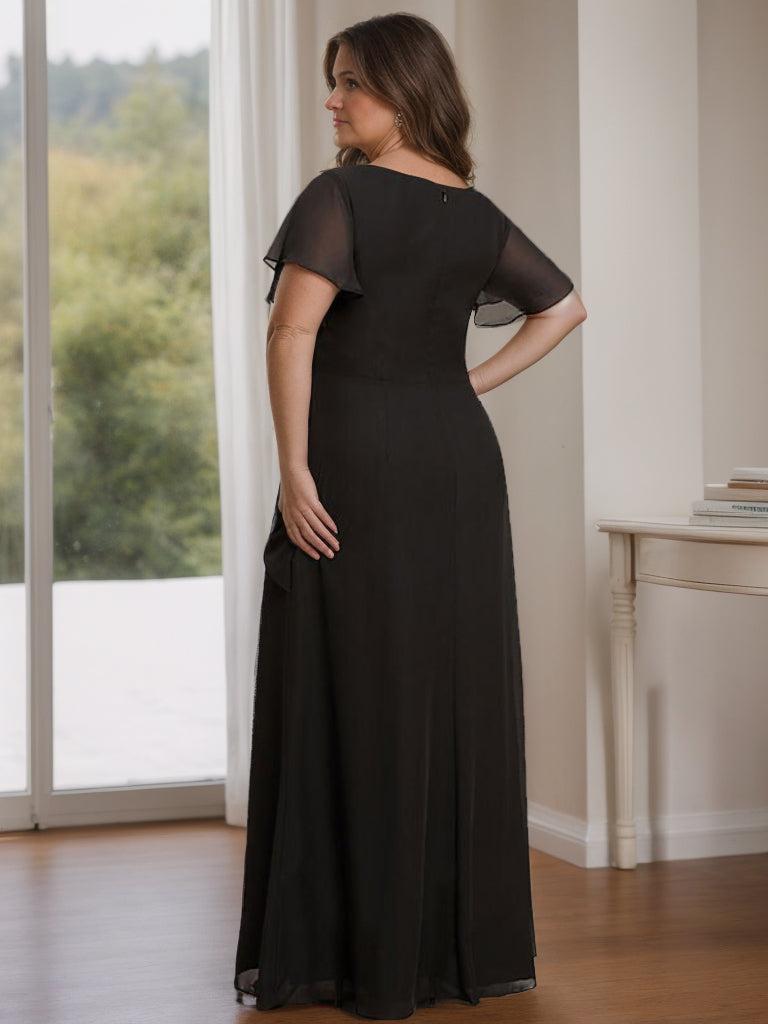 Robe de Mère de la Mariée Grande Taille, Coupe A-Line/Princess, Col Rond, Manches Courtes, Longueur Au Sol, avec Volants