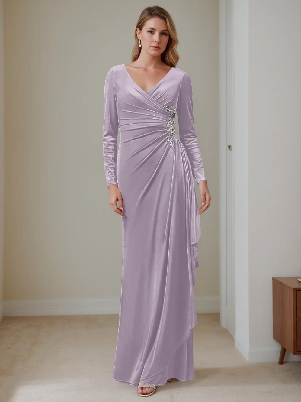 Robe de Mère de la Mariée en Velours à Volants, Coupe A-Line/Princess, Col en V, Manches Longues, Longueur Au Sol