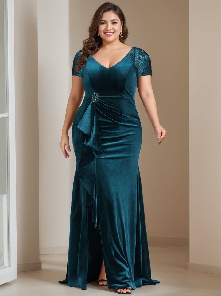 Robe de Mère de la Mariée en Velours Grande Taille, Col en V, Manches Courtes, Longueur Au Sol, avec Volants et Appliques