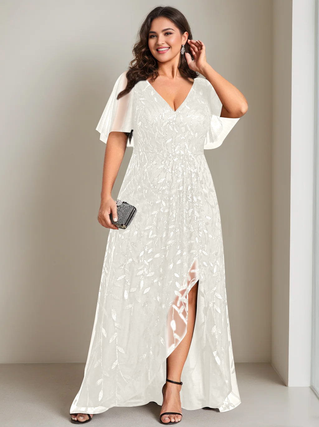 Robe de Mère de la Mariée Asymétrique Grande Taille à Col en V et Manches Courtes, Coupe A-Line/Princess, avec Paillettes