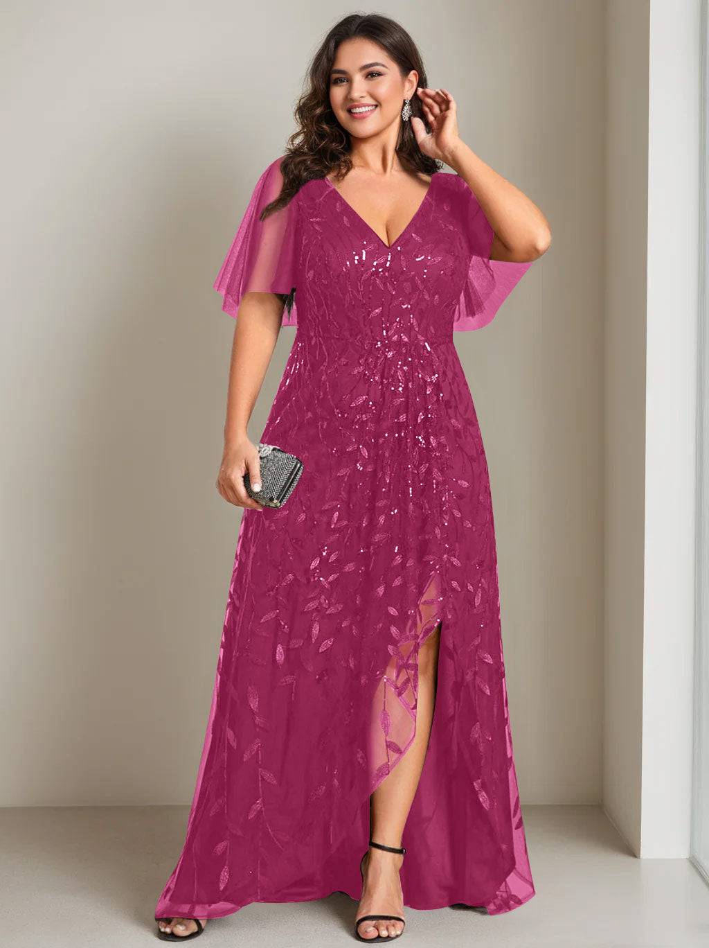 Robe de Mère de la Mariée Asymétrique Grande Taille à Col en V et Manches Courtes, Coupe A-Line/Princess, avec Paillettes