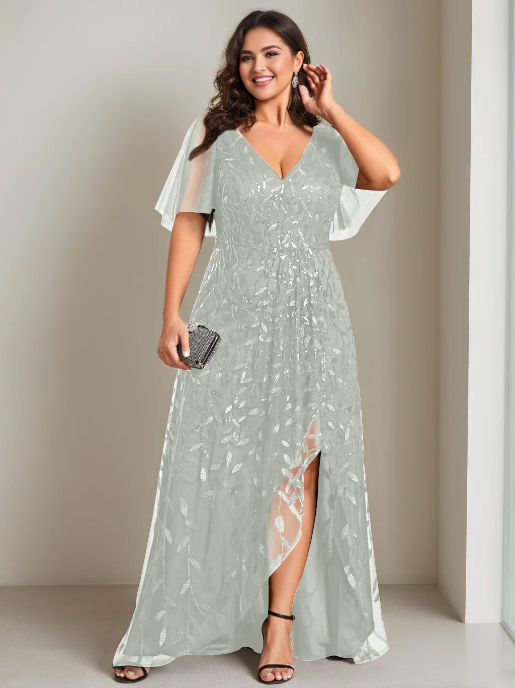 Robe de Mère de la Mariée Asymétrique Grande Taille à Col en V et Manches Courtes, Coupe A-Line/Princess, avec Paillettes