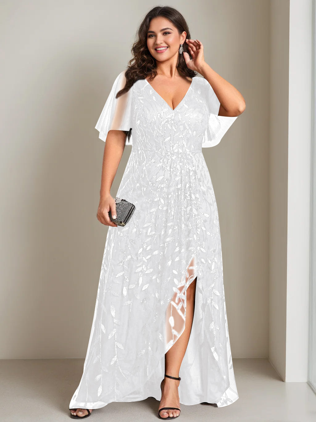 Robe de Mère de la Mariée Asymétrique Grande Taille à Col en V et Manches Courtes, Coupe A-Line/Princess, avec Paillettes
