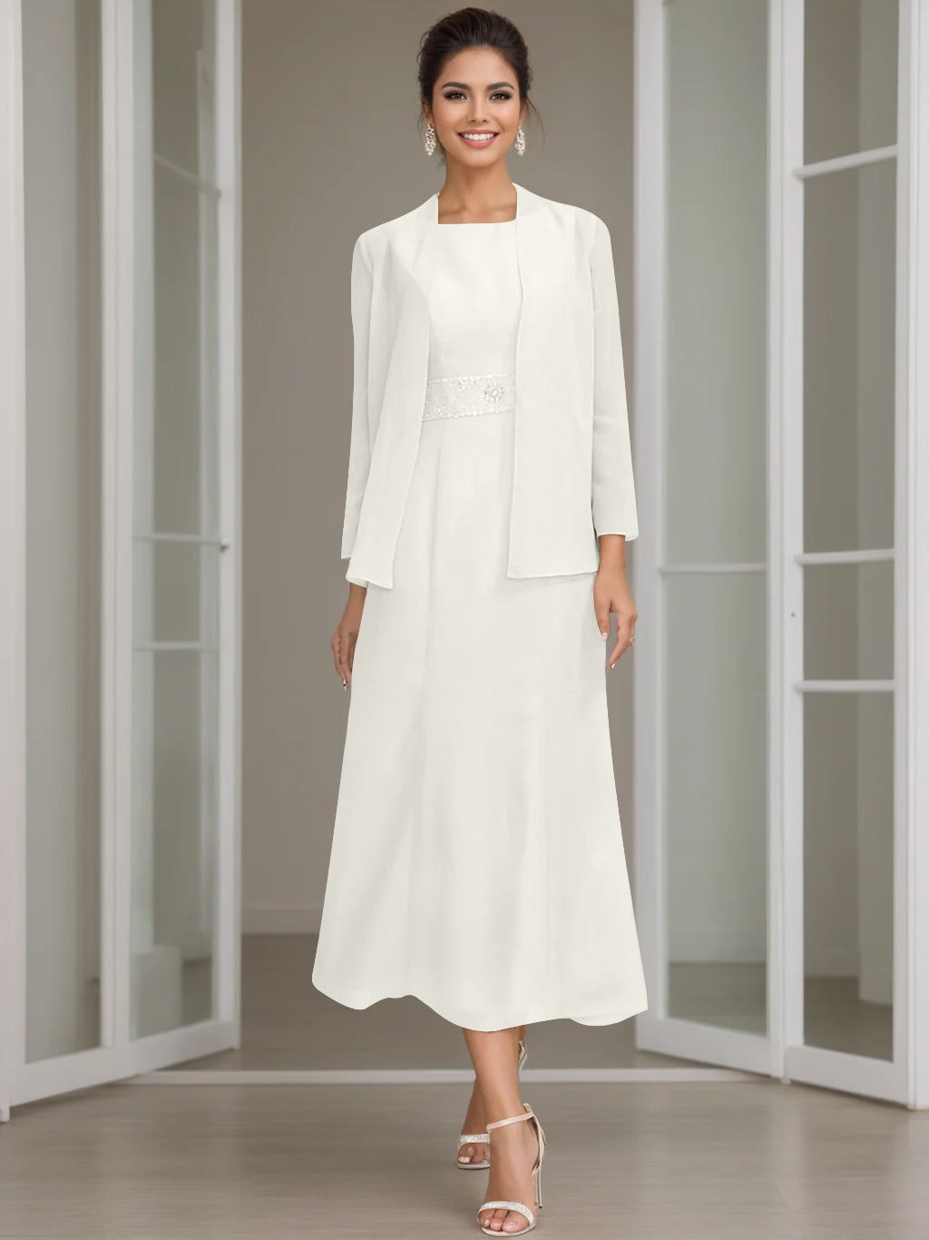 Gaine/Colonne Collier Bijou Tea Length Robes Mère de La Mariée avec veste & Perles