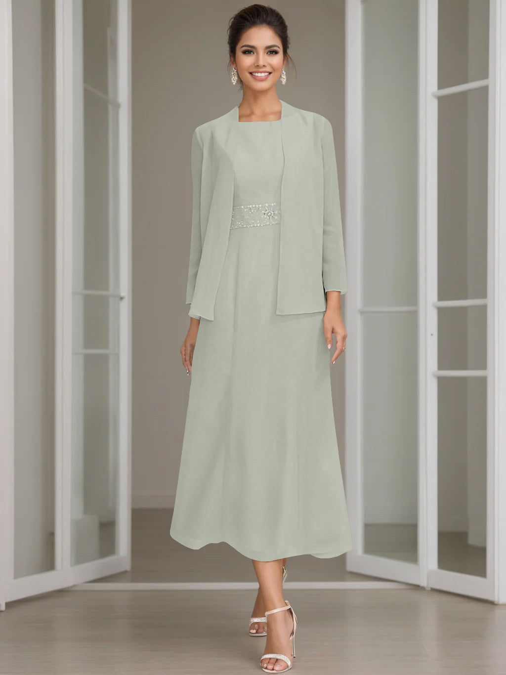 Gaine/Colonne Collier Bijou Tea Length Robes Mère de La Mariée avec veste & Perles