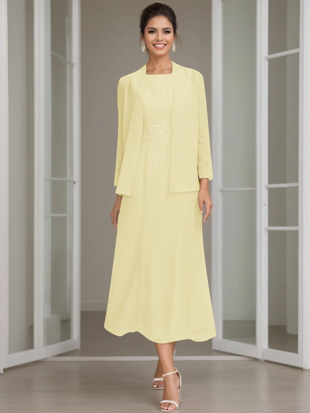 Gaine/Colonne Collier Bijou Tea Length Robes Mère de La Mariée avec veste & Perles