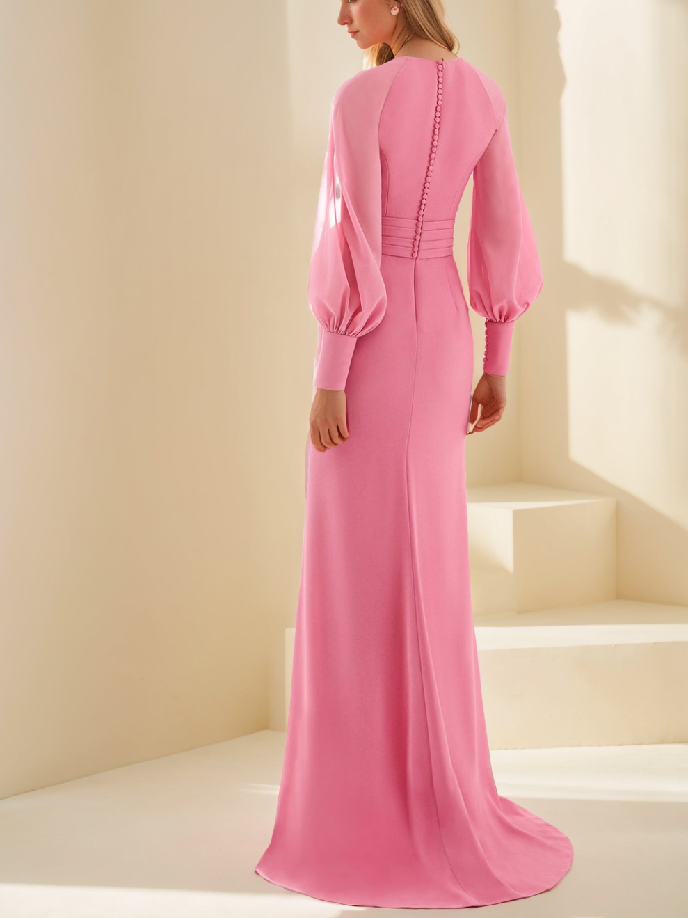 Robe de Mère de la Mariée Unique à Manches Longues et Col en V, Longueur Au Sol, avec Volants