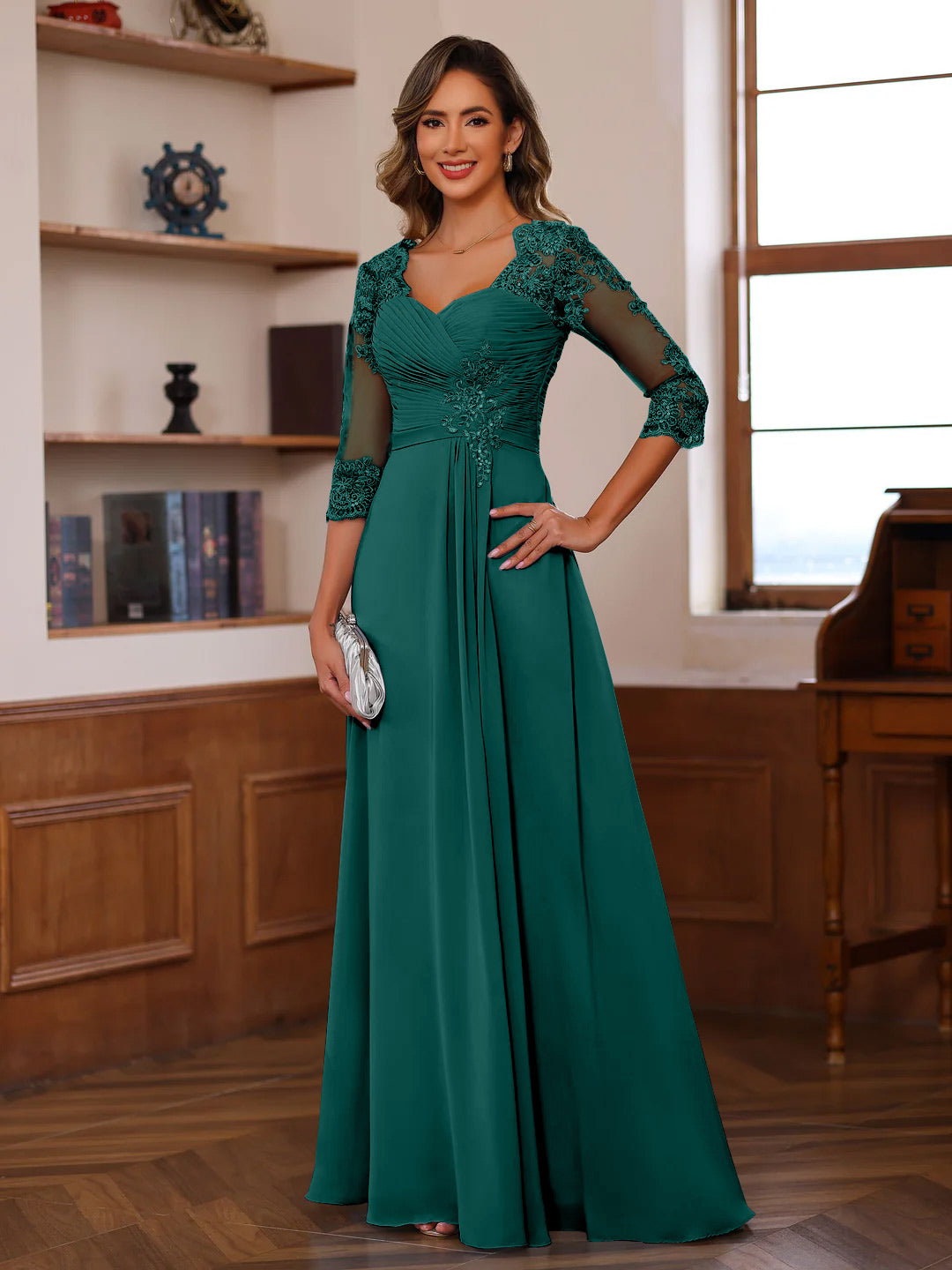 Robe de Mère de la Mariée Coupe A-Line/Princesse, Col en Cœur, Manches 3/4, Longueur Au Sol, avec Dentelle, Volants et Appliques