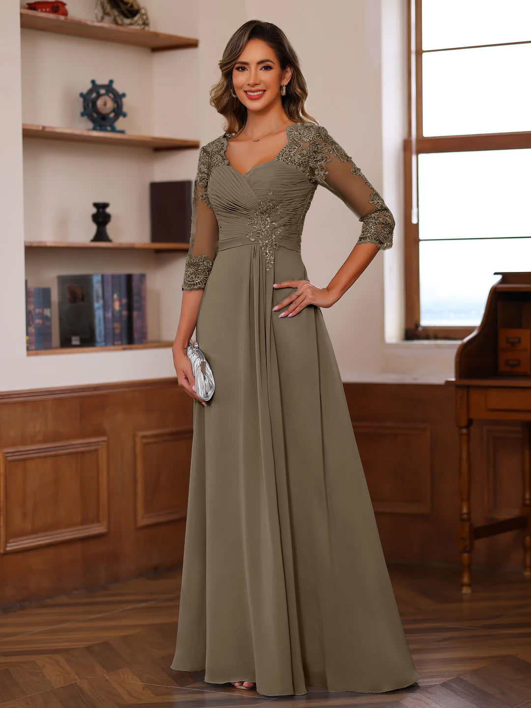 Robe de Mère de la Mariée Coupe A-Line/Princesse, Col en Cœur, Manches 3/4, Longueur Au Sol, avec Dentelle, Volants et Appliques