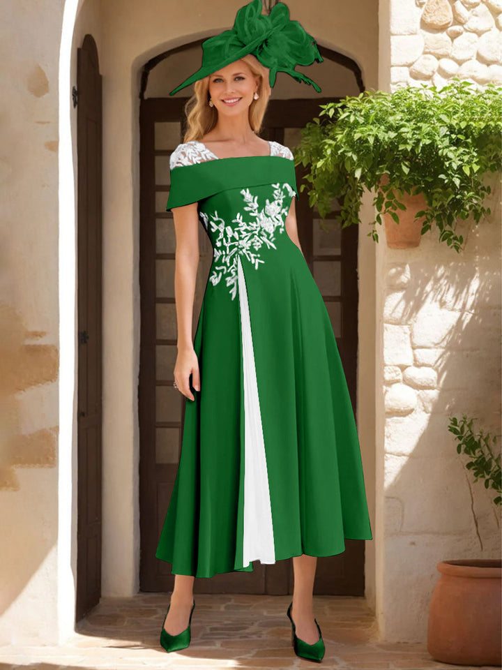 Robe de Mère de La Mariée Ligne A/Princesse, Satin Élastique, Col Carré, Manches Courtes, Volants et Appliqués