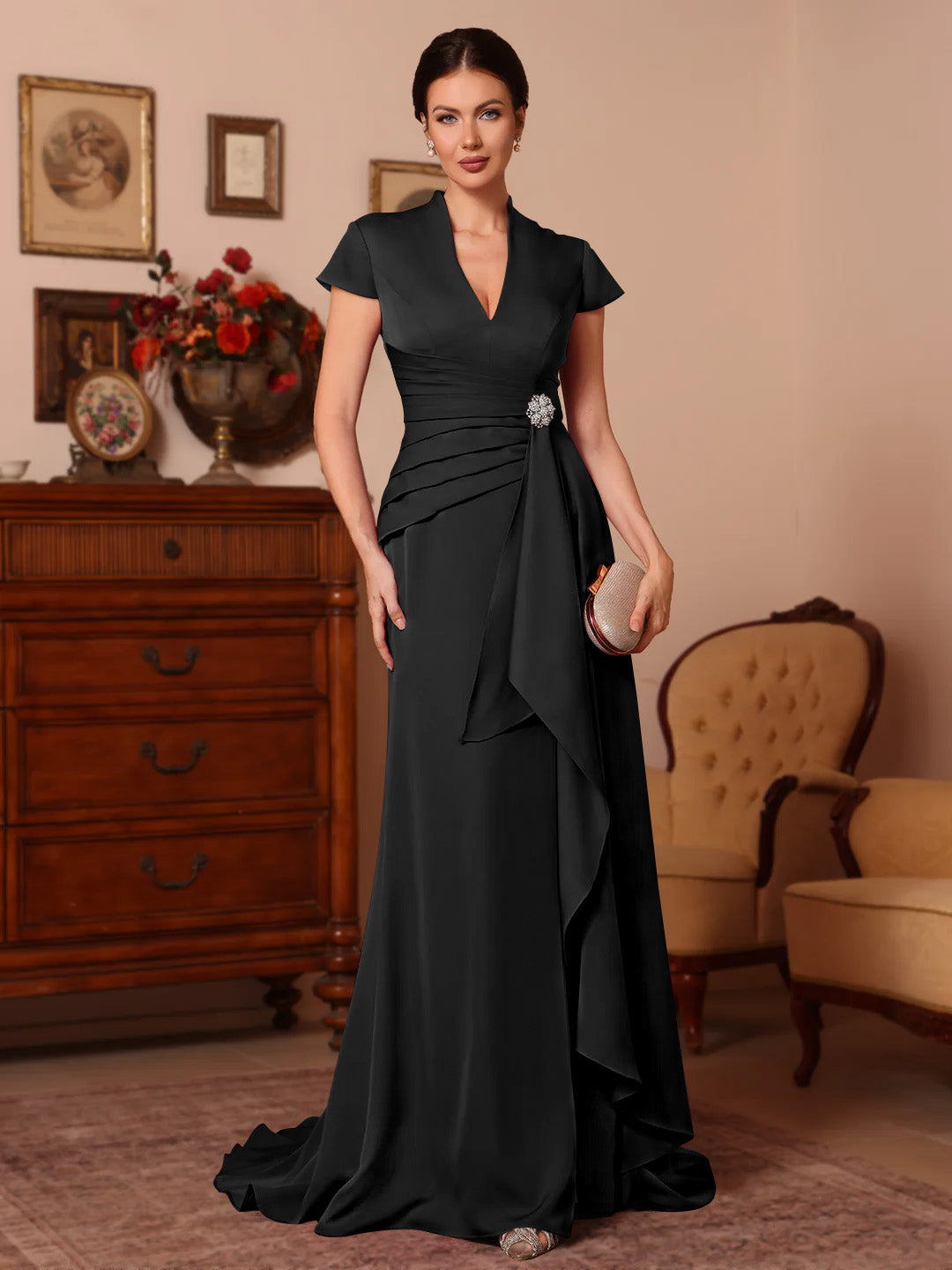 Trompette/Sirène Col en V Satin Extensible Robes Mère de La Mariée Manches Courtes Longueur du Sol Froufrous