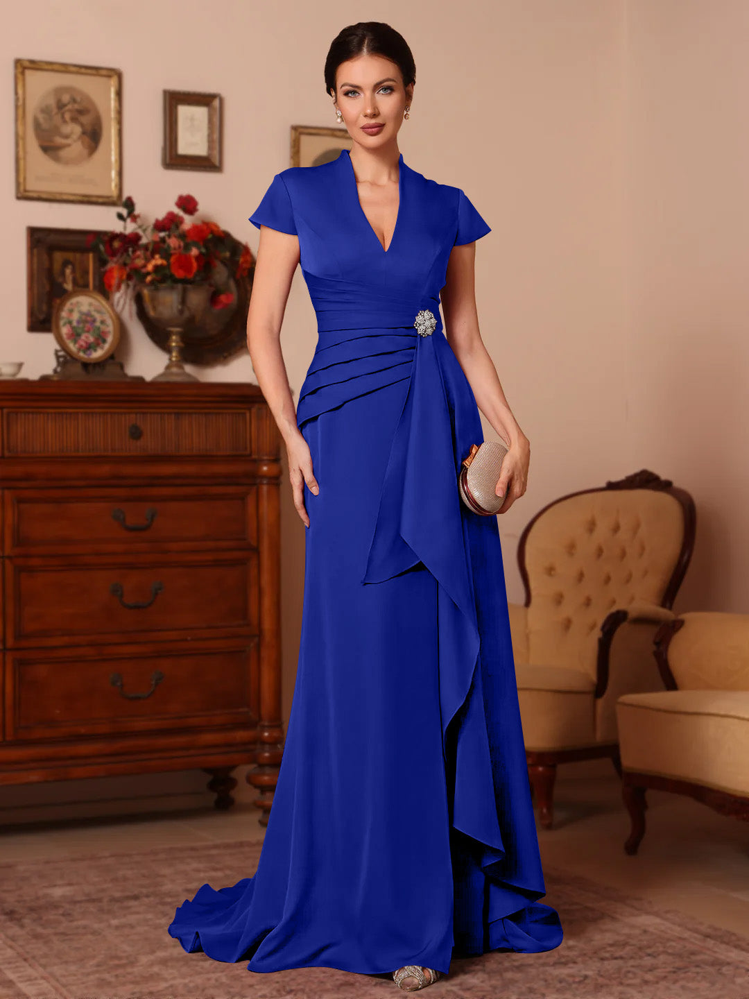 Trompette/Sirène Col en V Satin Extensible Robes Mère de La Mariée Manches Courtes Longueur du Sol Froufrous