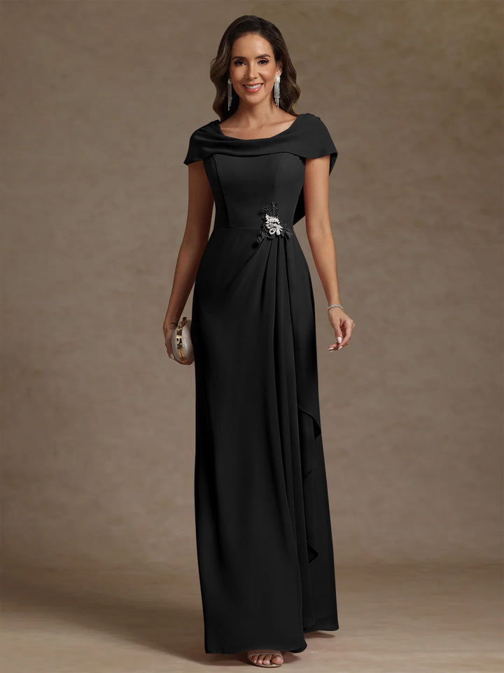 Robe mère de la mariée fourreau mousseline, col drapé, sans manches, longueur sol, strass et volants