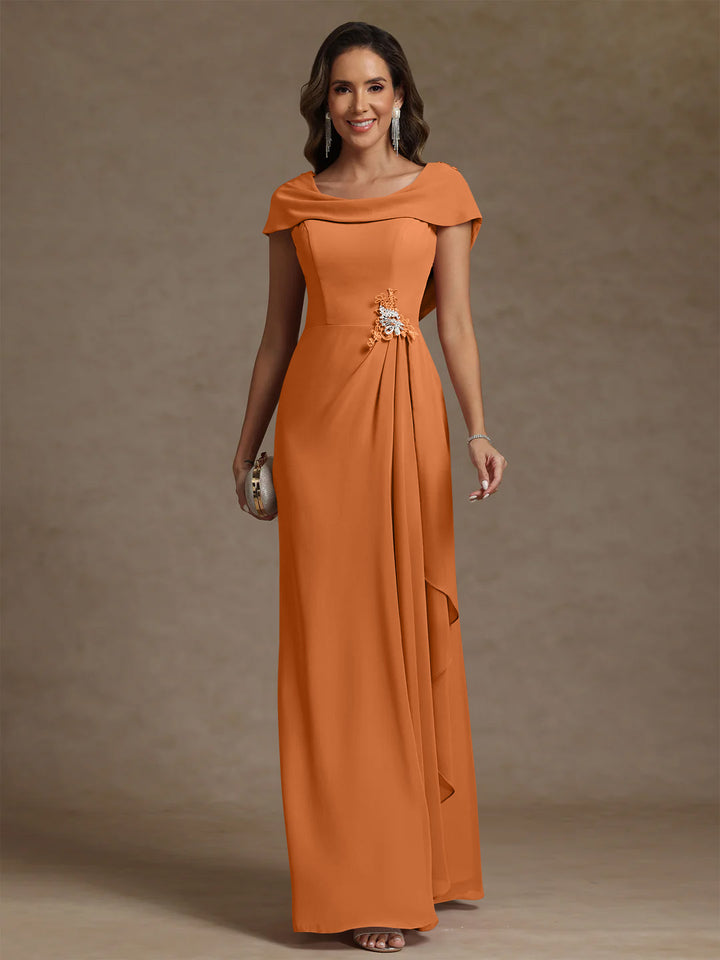 Robe mère de la mariée fourreau mousseline, col drapé, sans manches, longueur sol, strass et volants