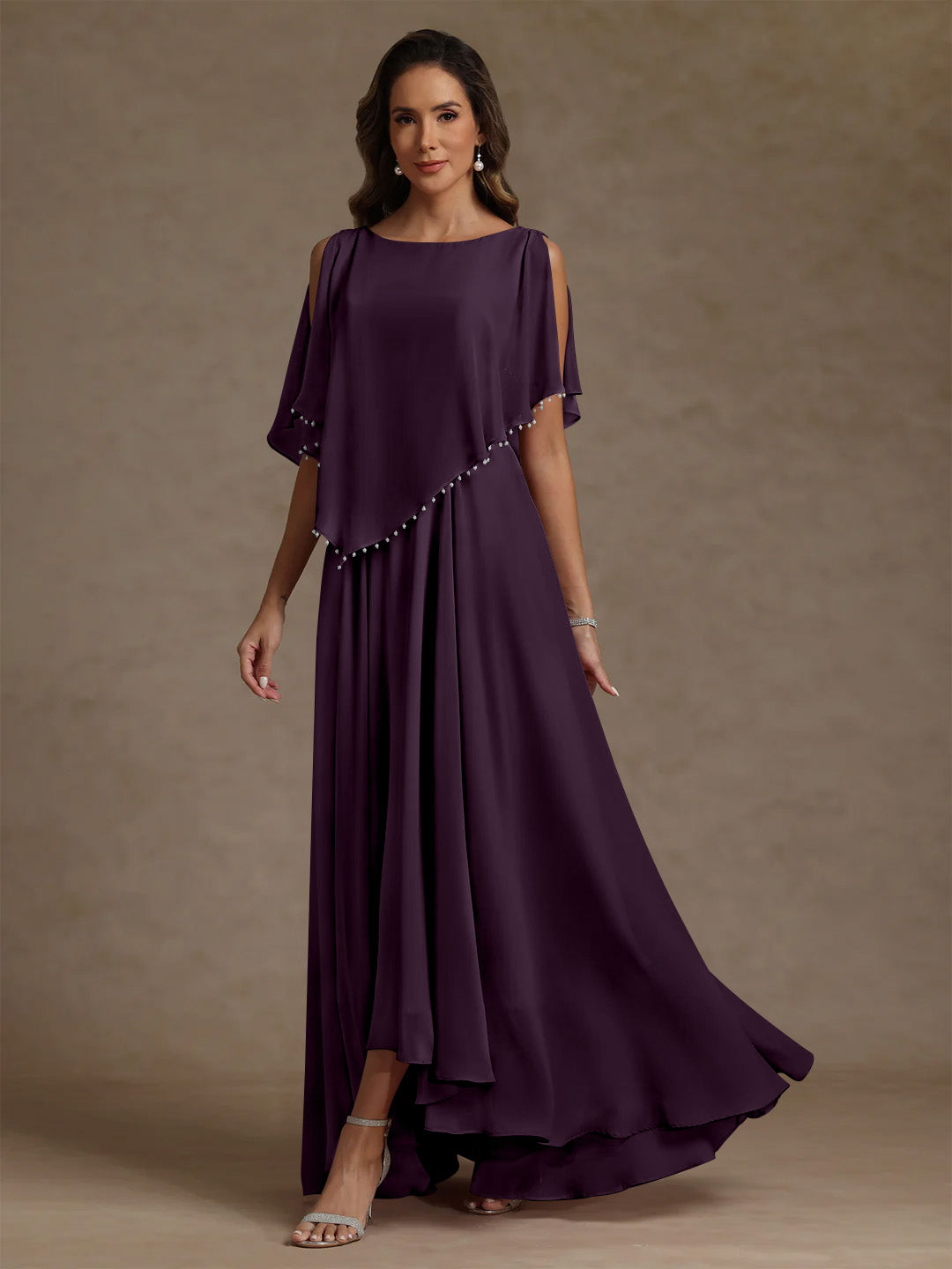 Robe mère de la mariée mousseline ligne A, col rond, sans manches, longueur sol, perles et plissé