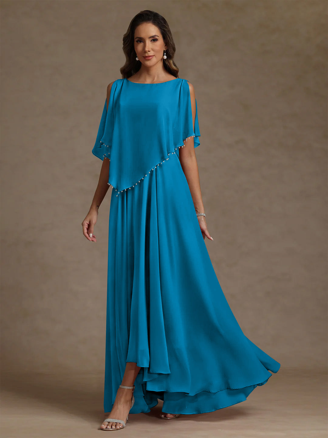 Robe mère de la mariée mousseline ligne A, col rond, sans manches, longueur sol, perles et plissé